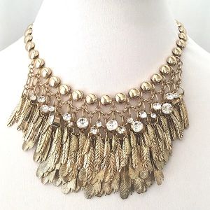 Betsey Johnson ‘Angels & Wings’ Feather Bib Necklace NWT